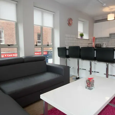 Henry Street Aparthotel *
